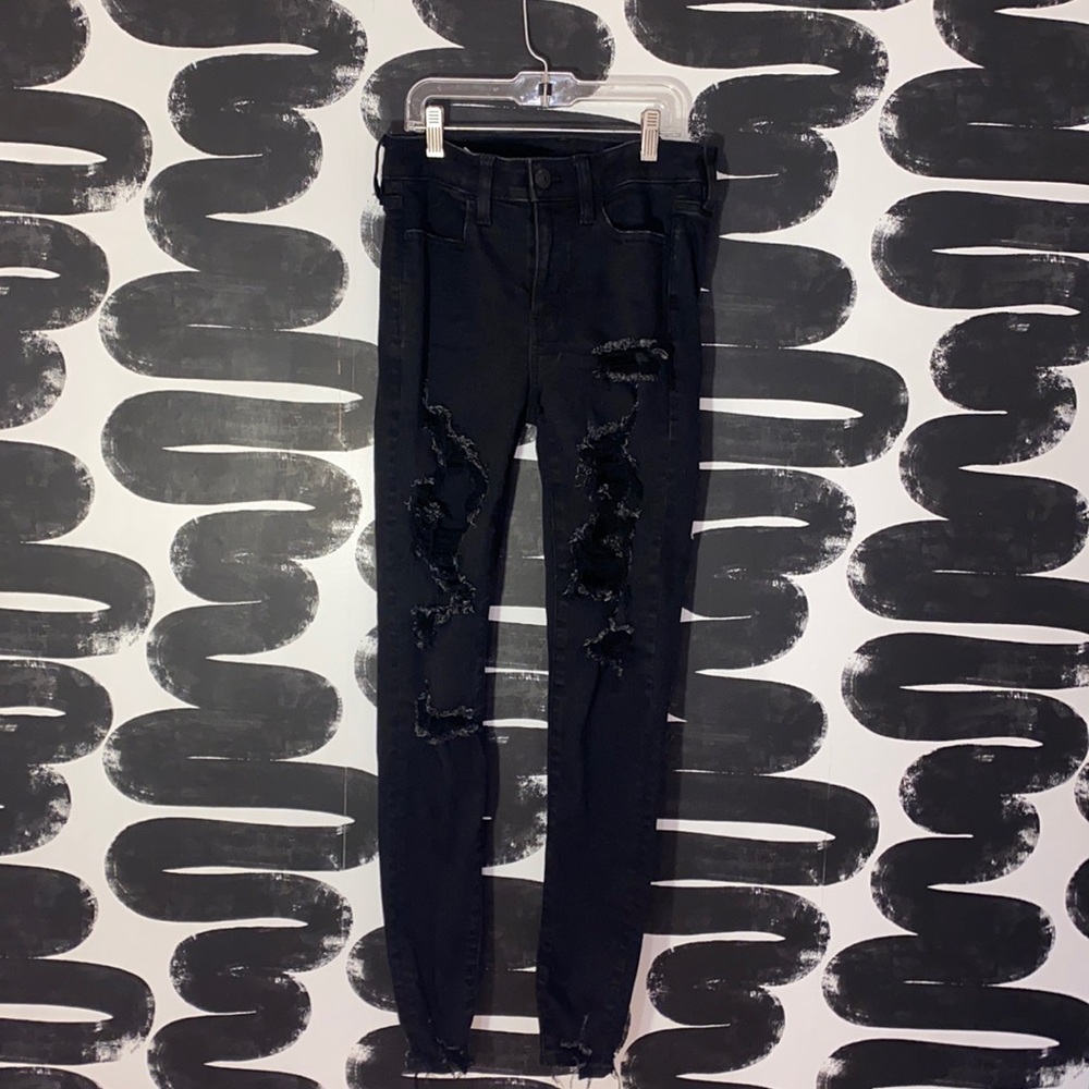 Ripped Skinny Jeans
